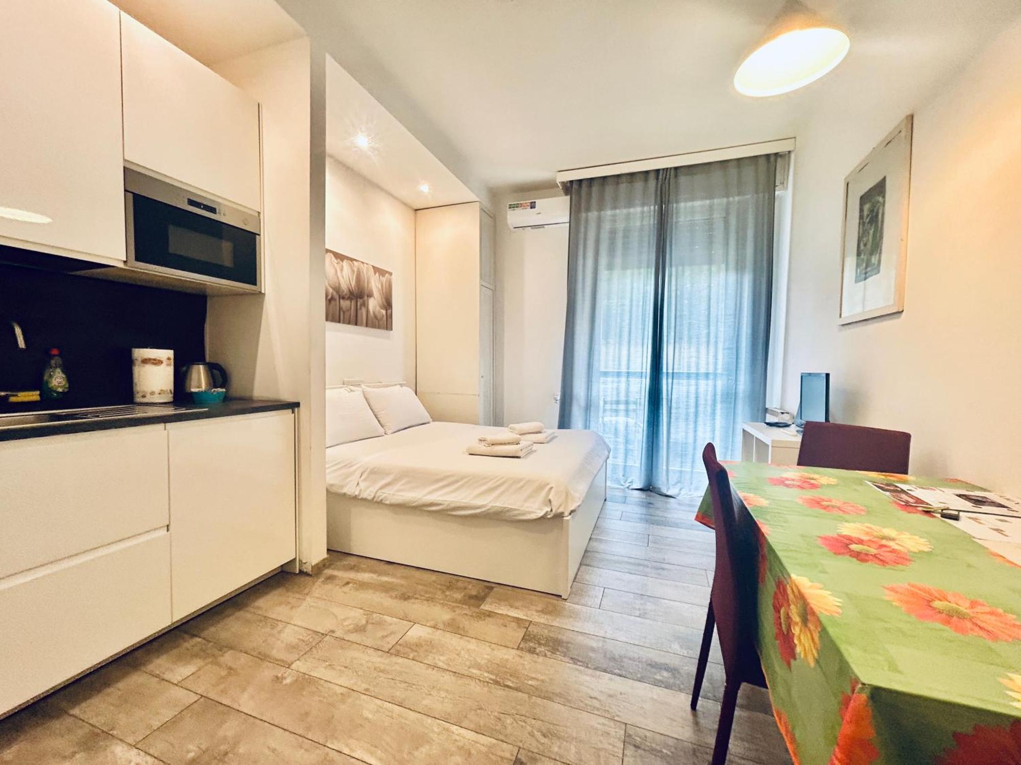 Cdm Studio By Florencehospitality Com ภายนอก รูปภาพ